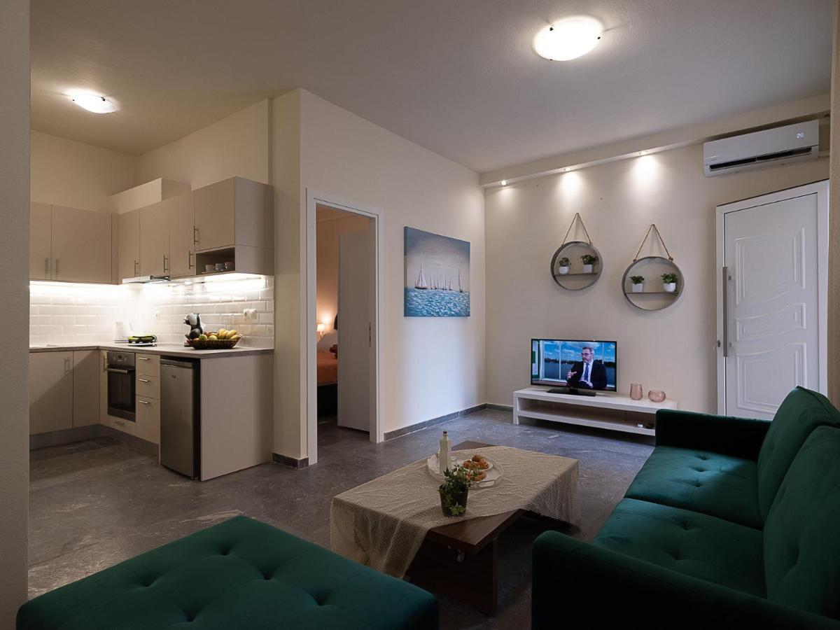 Luxury Apts Heraklion Center ภายนอก รูปภาพ