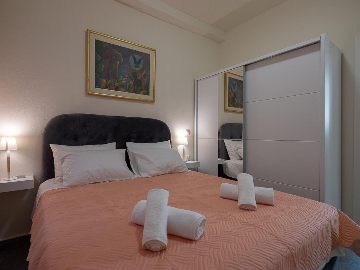 Luxury Apts Heraklion Center ภายนอก รูปภาพ